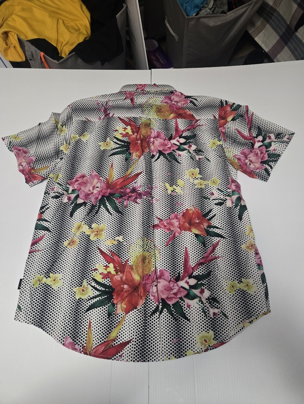 Stussy Rare New With Tags 2016 Drop, Out Of Stock,  Psychedelic Floral Dot Shirt - Picture 2 of 5